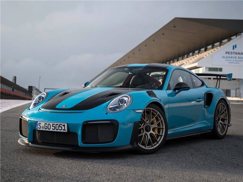 Porsche 911 GT2 RS Porsche 911 GT2 RS